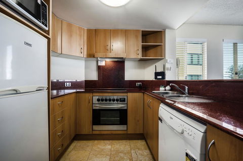 Landmark Resort - Accommodation Mooloolaba 25