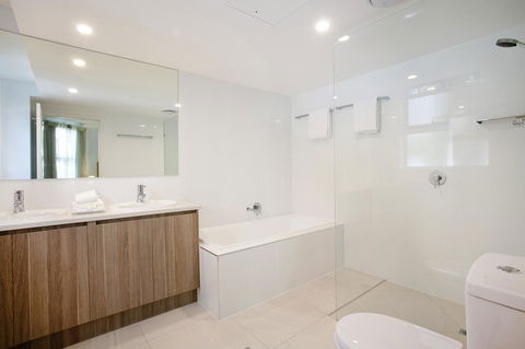 Emerald Noosa - Accommodation Mooloolaba 28