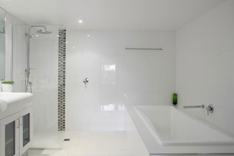 Hotel Laguna - Accommodation Mooloolaba 5