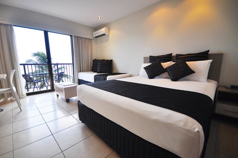 Aquarius On The Beach - Accommodation Mooloolaba 7