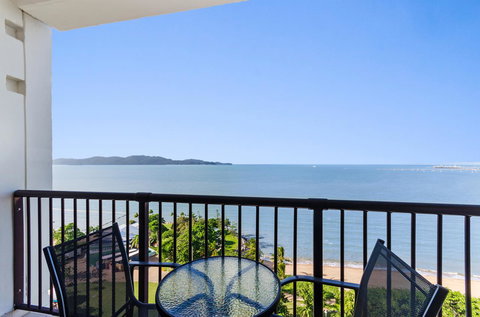 Aquarius On The Beach - Accommodation Mooloolaba 4