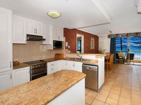 Coolum Caprice - Accommodation Mooloolaba 25