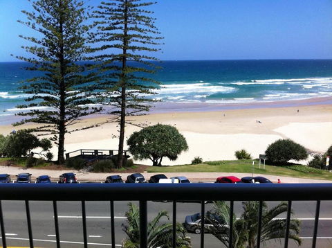 Coolum Caprice - Accommodation Mooloolaba 34