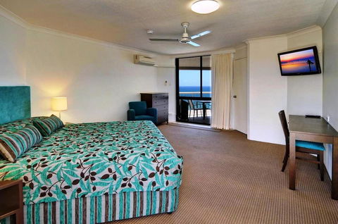 Coolum Caprice - Accommodation Mooloolaba 21