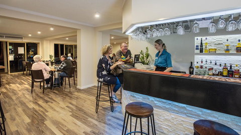 The Beach Motel Hervey Bay - Accommodation Mooloolaba 19