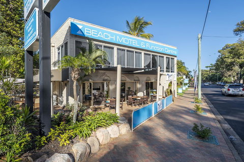 The Beach Motel Hervey Bay - Accommodation Mooloolaba 3