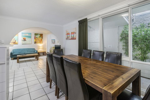 The Beach Motel Hervey Bay - Accommodation Mooloolaba 22