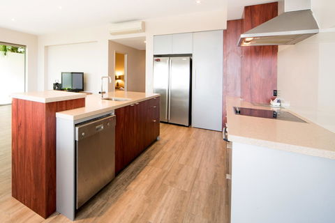 Whitsunday Reflections - Accommodation Mooloolaba 7