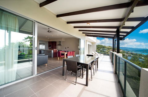 Whitsunday Reflections - Accommodation Mooloolaba 2