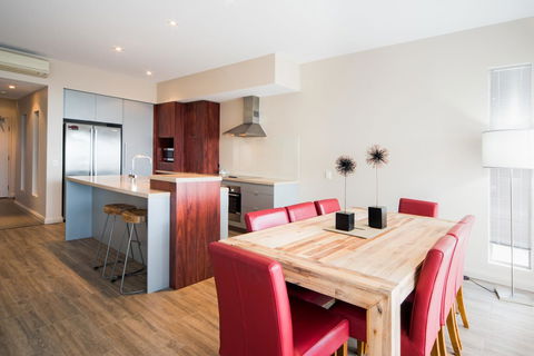 Whitsunday Reflections - Accommodation Mooloolaba 8