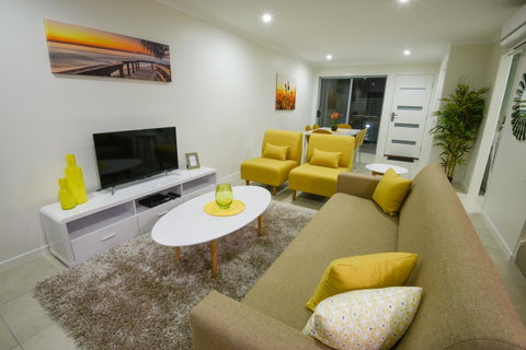 Direct Collective - Breeze On Brightwater - Accommodation Mooloolaba 11