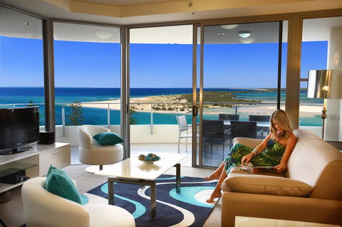 Monaco Caloundra - Accommodation Mooloolaba 32