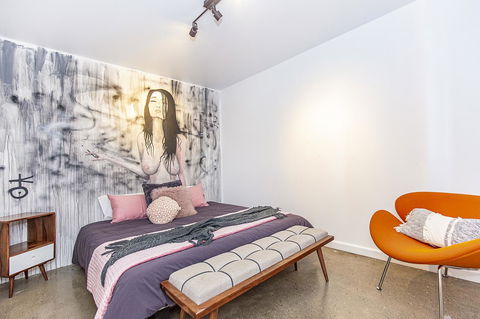 The Pink Hotel Coolangatta - Accommodation Mooloolaba 13