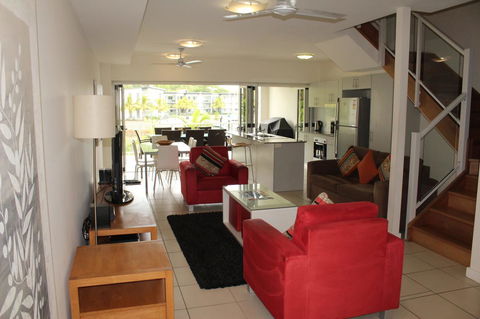 Beachside Apartment 17 - Accommodation Mooloolaba 6