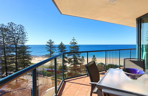 Peninsular Beachfront Resort - Accommodation Mooloolaba 18
