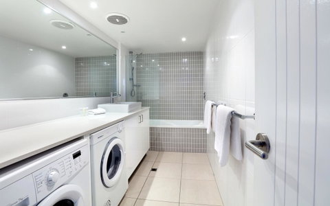 Peninsular Beachfront Resort - Accommodation Mooloolaba 24
