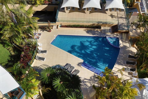 Peninsular Beachfront Resort - Accommodation Mooloolaba 11