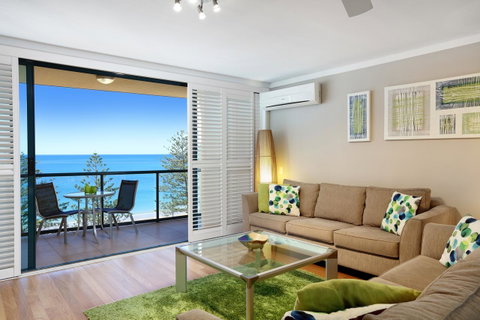 Peninsular Beachfront Resort - Accommodation Mooloolaba 1