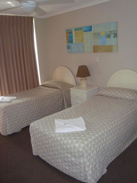 Grosvenor Beachfront Apartments Surfers Paradise - Accommodation Mooloolaba 18