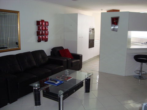 Grosvenor Beachfront Apartments Surfers Paradise - Accommodation Mooloolaba 36