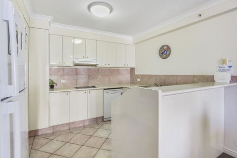 APR Private SUITES MOROC By The Beach - Accommodation Mooloolaba 22