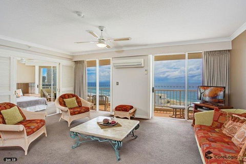 APR Private SUITES MOROC By The Beach - Accommodation Mooloolaba 25