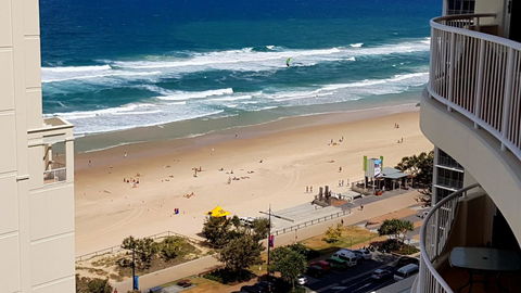 APR Private SUITES MOROC By The Beach - Accommodation Mooloolaba 0