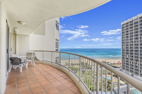 APR Private SUITES MOROC By The Beach - Accommodation Mooloolaba 14