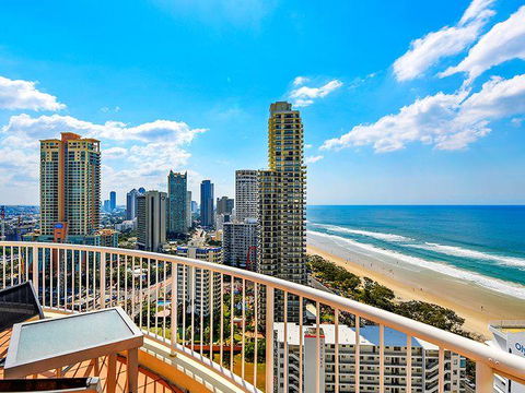APR Private SUITES MOROC By The Beach - Accommodation Mooloolaba 16