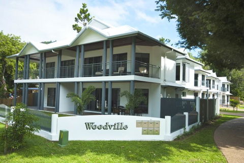 Woodville Beach Townhouse 5 - Accommodation Mooloolaba 0