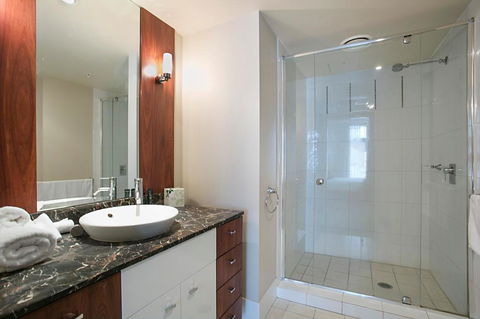 Towers Of Chevron - Private Apartment - Accommodation Mooloolaba 4