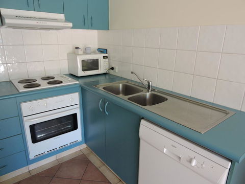 Surfers Beach Resort One - Accommodation Mooloolaba 43