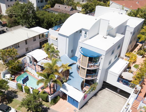 Surfers Beach Resort One - Accommodation Mooloolaba 1