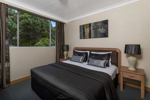The Robert Towns - Accommodation Mooloolaba 3
