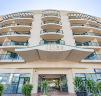 Central Cosmo Apartment Hotel - Accommodation Mooloolaba