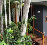 Forest Lodge Little Villa - Accommodation Mooloolaba