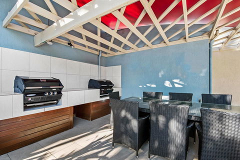 Sailport Mooloolaba Apartments - Accommodation Mooloolaba 8