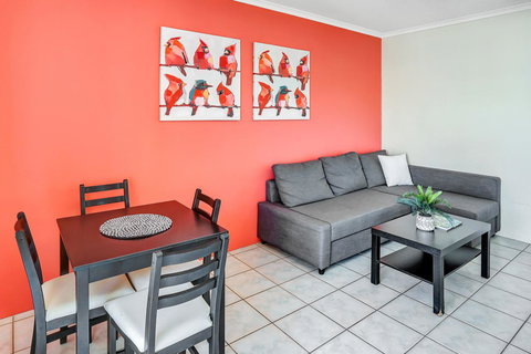 Coral Tree Inn - Accommodation Mooloolaba 14