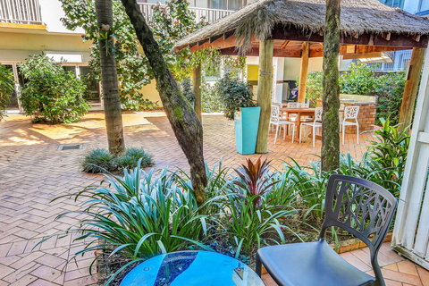 Coral Tree Inn - Accommodation Mooloolaba 10