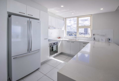 84 The Spit Holiday Apartments - Accommodation Mooloolaba 7