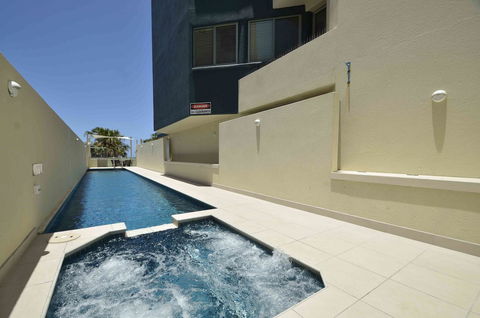 Malibu Apartments - Accommodation Mooloolaba 25