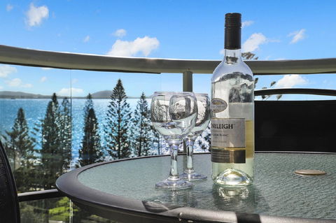 Malibu Apartments - Accommodation Mooloolaba 0
