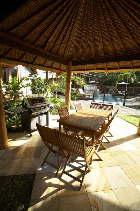 Pure Magnetic Villa 6 - Accommodation Mooloolaba 10