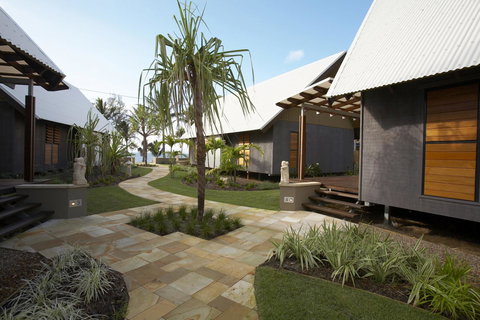 Pure Magnetic Villa 6 - Accommodation Mooloolaba 8