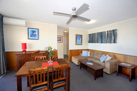 Surf Dance Apartments - Accommodation Mooloolaba 34