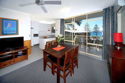 Surf Dance Apartments - Accommodation Mooloolaba 33