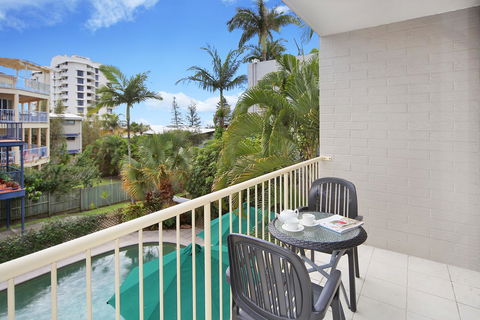 Surf Dance Apartments - Accommodation Mooloolaba 12