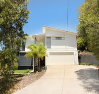 224 Centenary Heights Road Coolum Beach 500 Dollar Bond Linen Included - Accommodation Mooloolaba