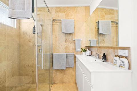 Hollow Tree Farm - Accommodation Mooloolaba 8