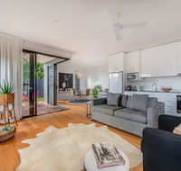 Sam's Buderim Mountain Guest House - Accommodation Mooloolaba